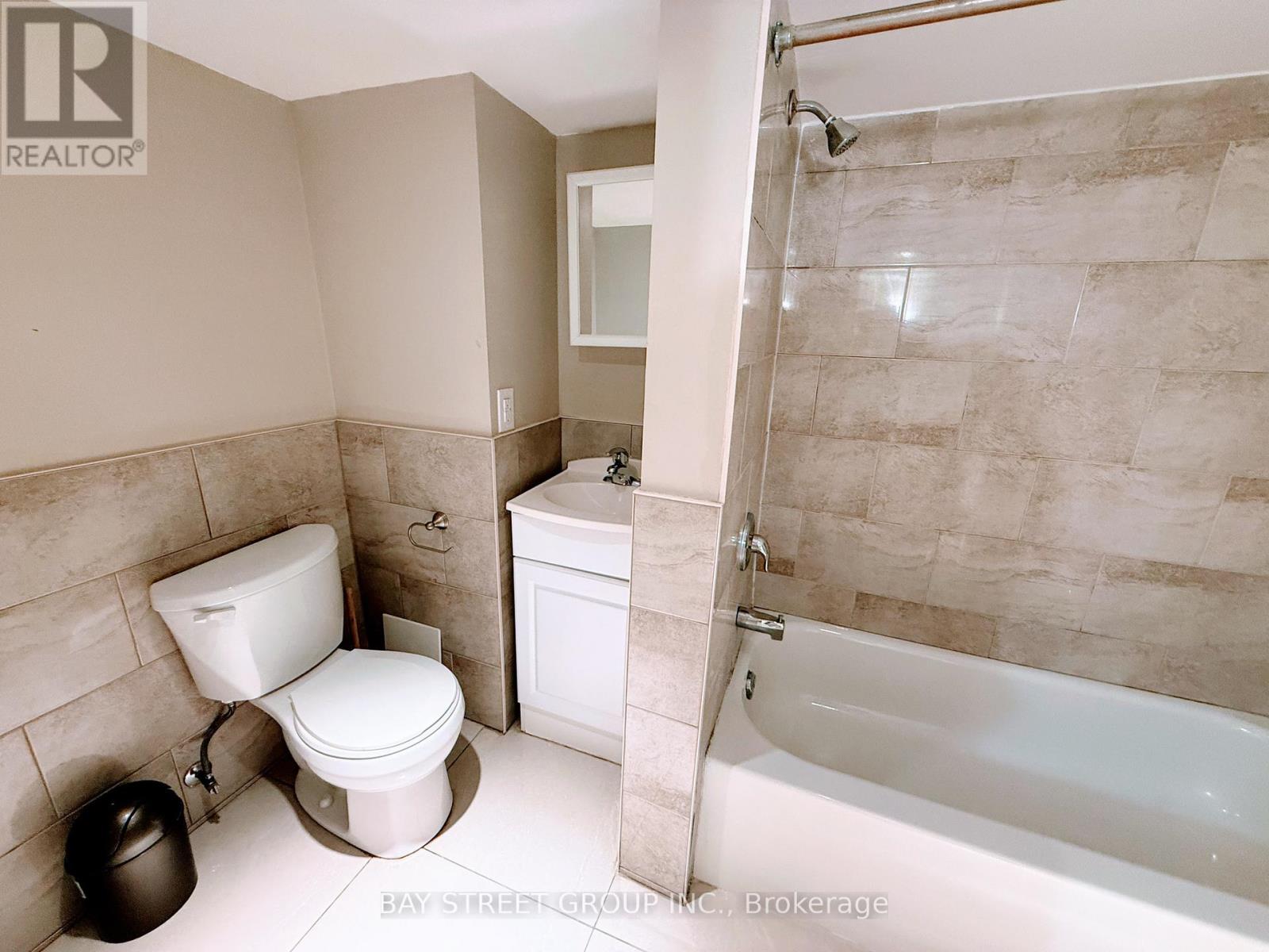 489 Fergo Avenue, Mississauga, Ontario  L5B 2J2 - Photo 20 - W13216068