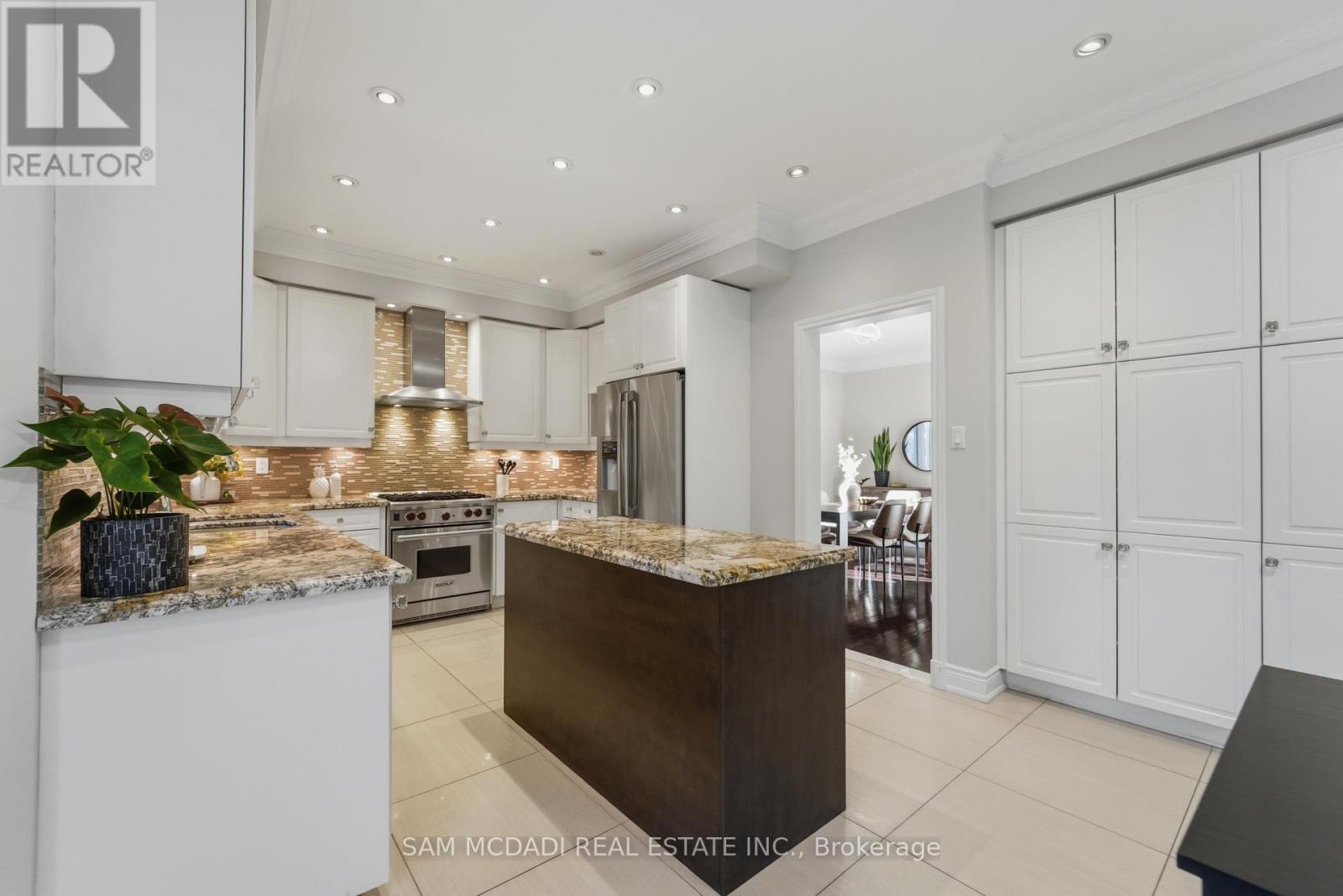 6311 Mulberry Crescent, Mississauga, Ontario  L5V 1B7 - Photo 23 - W13216132