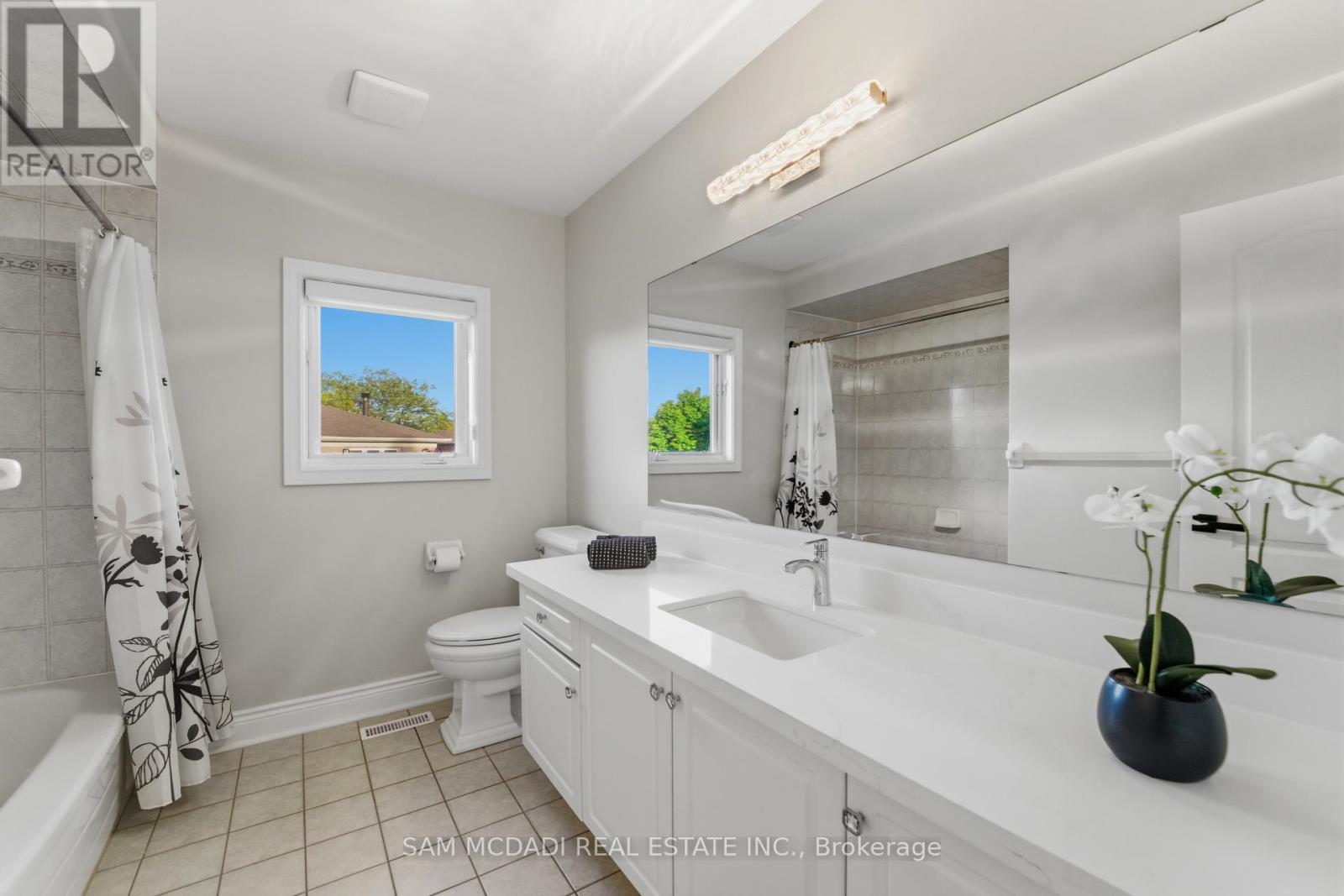 6311 Mulberry Crescent, Mississauga, Ontario  L5V 1B7 - Photo 42 - W13216132