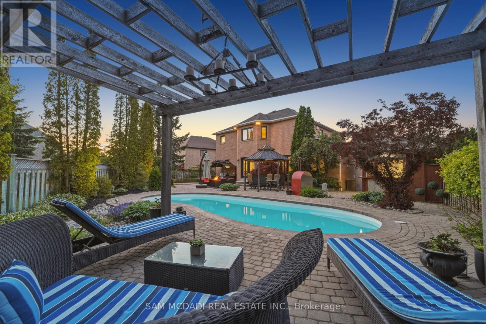 6311 Mulberry Crescent, Mississauga, Ontario  L5V 1B7 - Photo 6 - W13216132