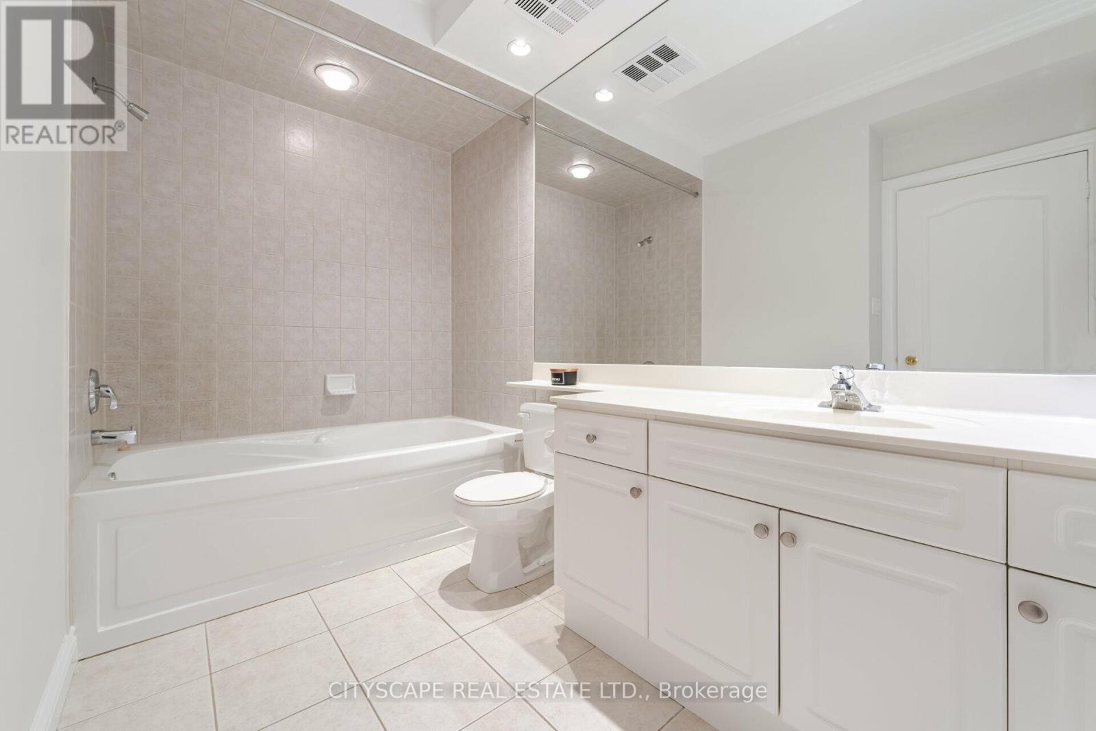 321 - 3351 Cawthra Road, Mississauga, Ontario  L5A 4N5 - Photo 22 - W13216148