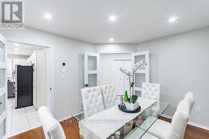4110 Forest Run Avenue, Burlington, Ontario  L7M 4L7 - Photo 15 - W13216152