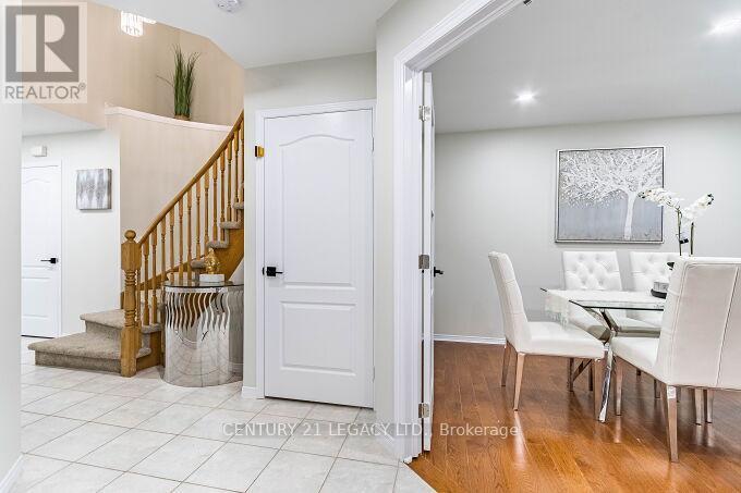 4110 Forest Run Avenue, Burlington, Ontario  L7M 4L7 - Photo 16 - W13216152