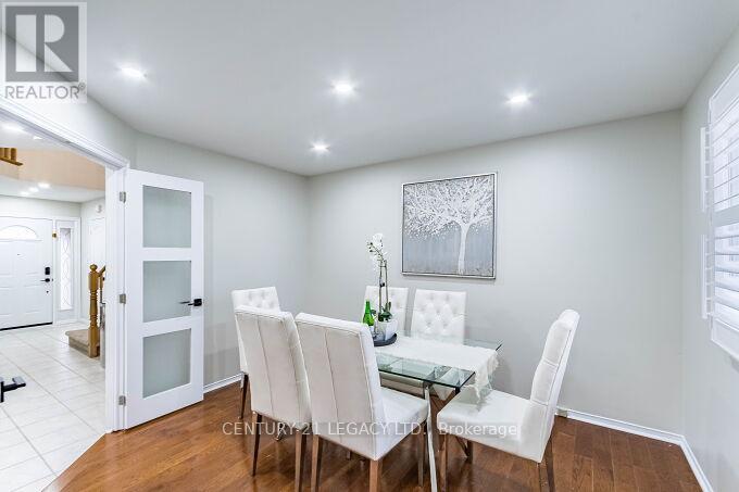 4110 Forest Run Avenue, Burlington, Ontario  L7M 4L7 - Photo 17 - W13216152