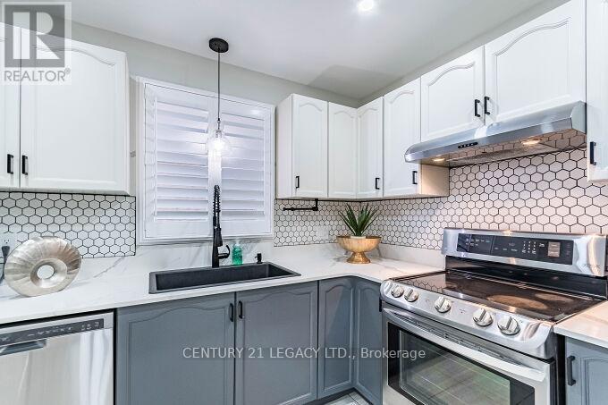 4110 Forest Run Avenue, Burlington, Ontario  L7M 4L7 - Photo 20 - W13216152