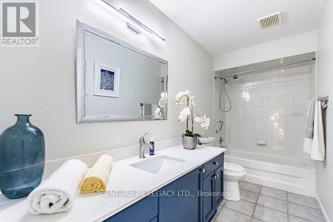 4110 Forest Run Avenue, Burlington, Ontario  L7M 4L7 - Photo 43 - W13216152