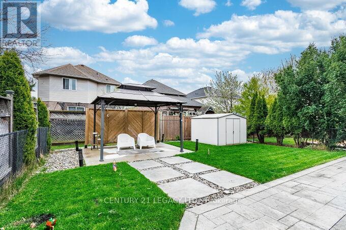 4110 Forest Run Avenue, Burlington, Ontario  L7M 4L7 - Photo 46 - W13216152