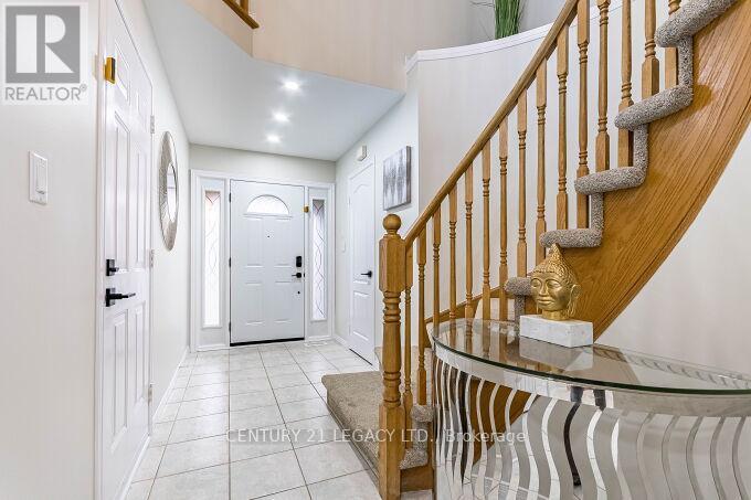 4110 Forest Run Avenue, Burlington, Ontario  L7M 4L7 - Photo 5 - W13216152