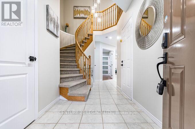 4110 Forest Run Avenue, Burlington, Ontario  L7M 4L7 - Photo 6 - W13216152