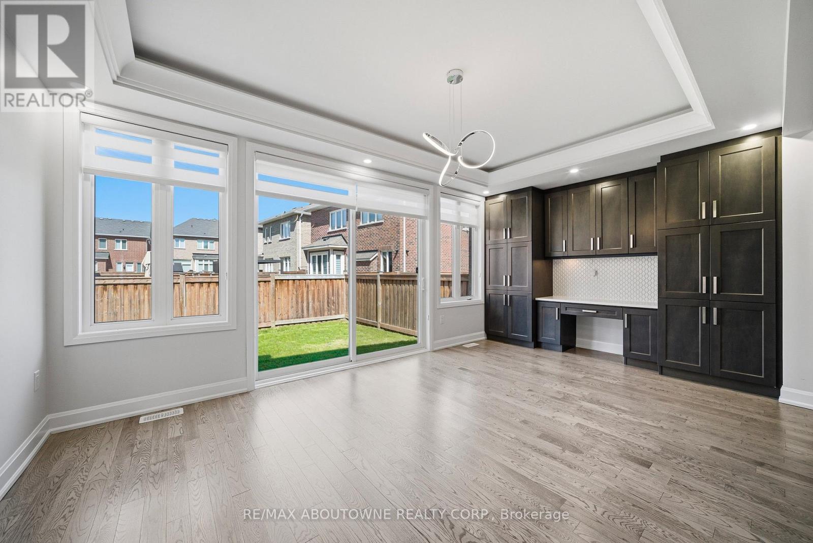 3281 Post Road, Oakville, Ontario  L6H 1L1 - Photo 11 - W13216190