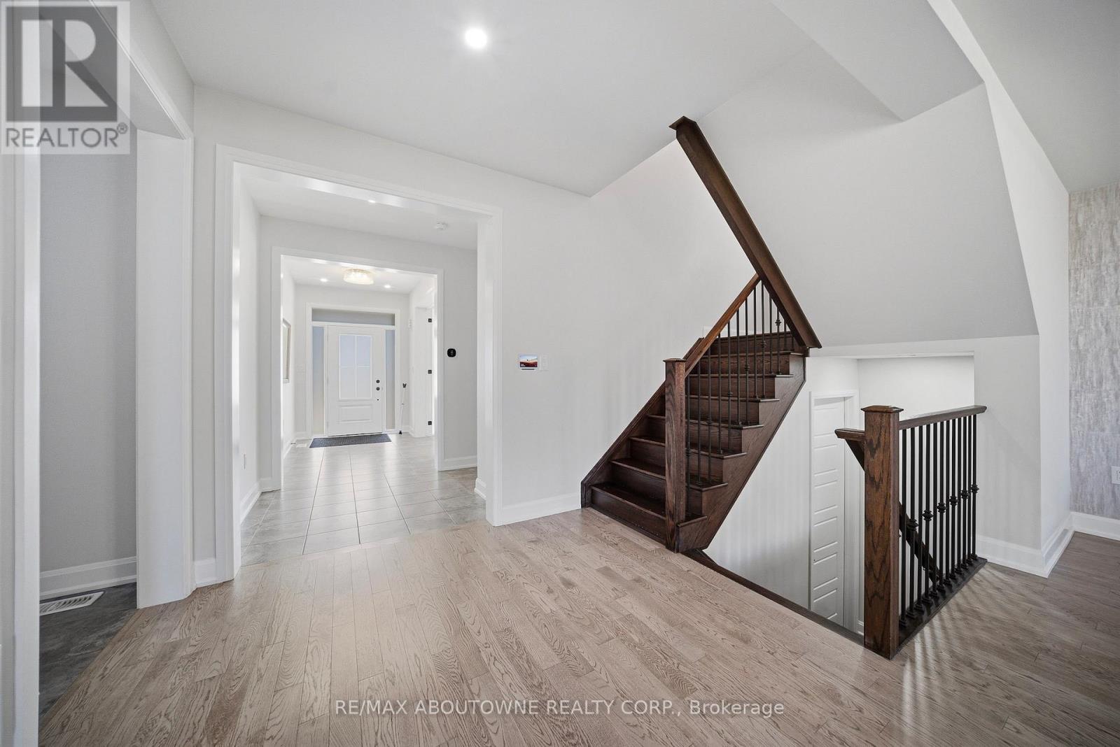 3281 Post Road, Oakville, Ontario  L6H 1L1 - Photo 20 - W13216190