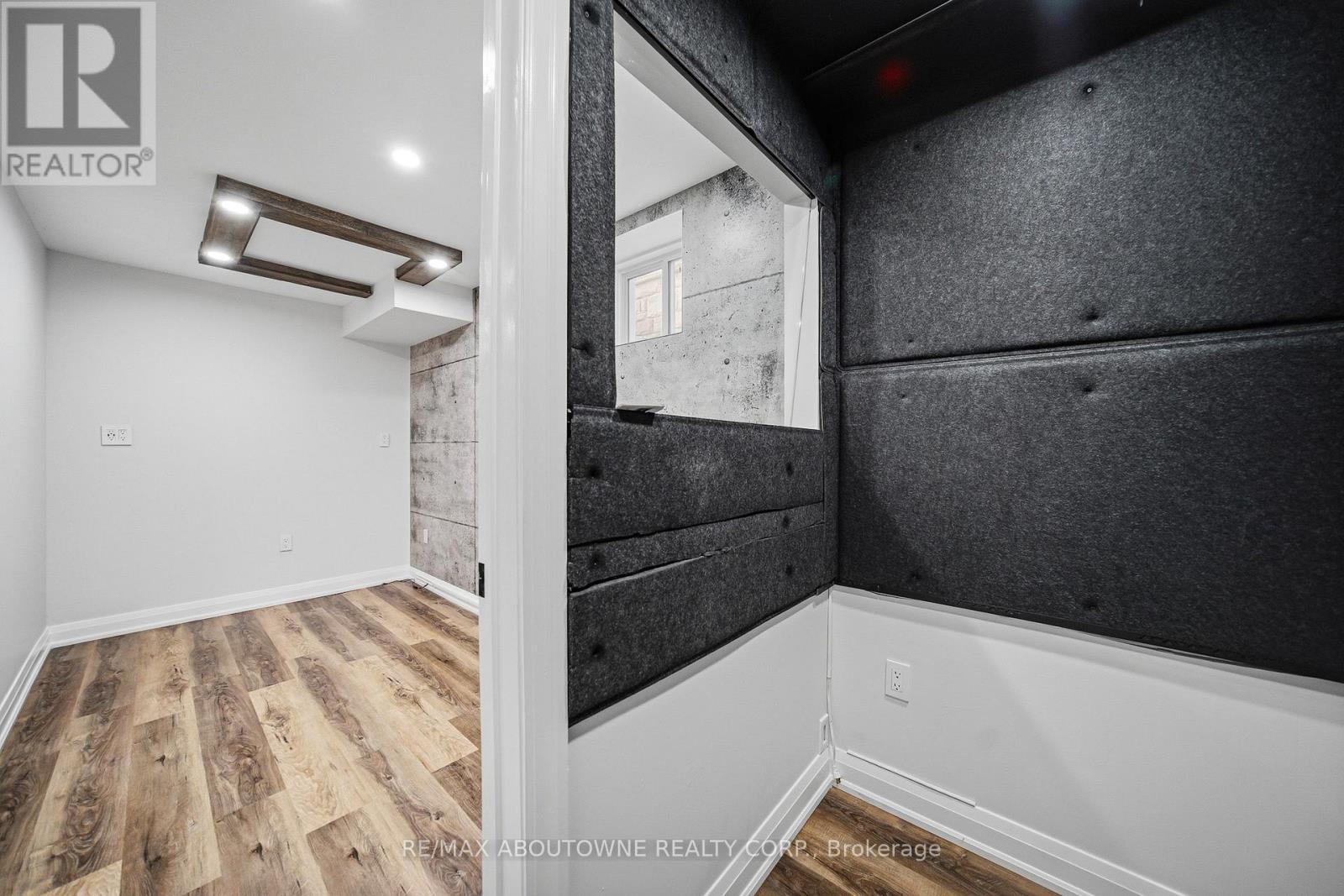 3281 Post Road, Oakville, Ontario  L6H 1L1 - Photo 44 - W13216190