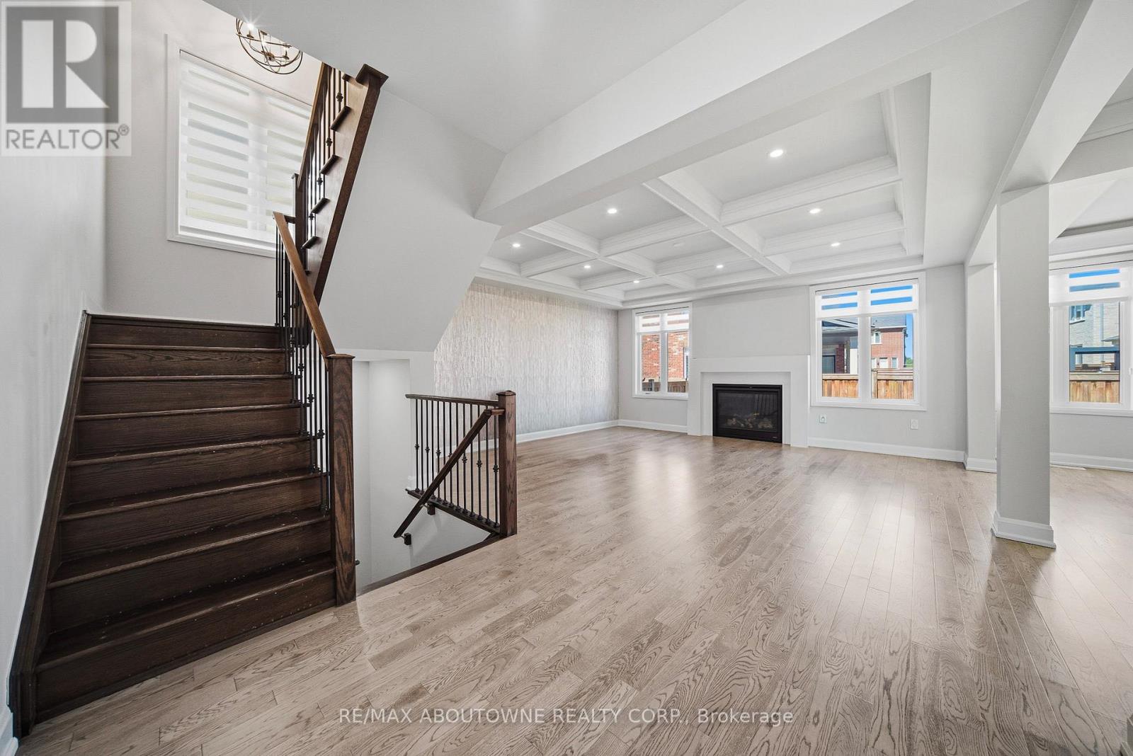 3281 Post Road, Oakville, Ontario  L6H 1L1 - Photo 8 - W13216190