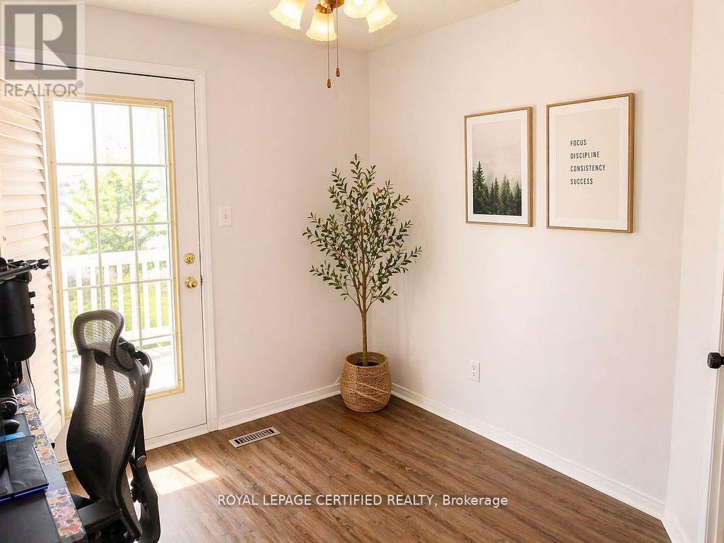 5126 Des Jardines Drive, Burlington, Ontario  L7L 6L7 - Photo 26 - W13216198