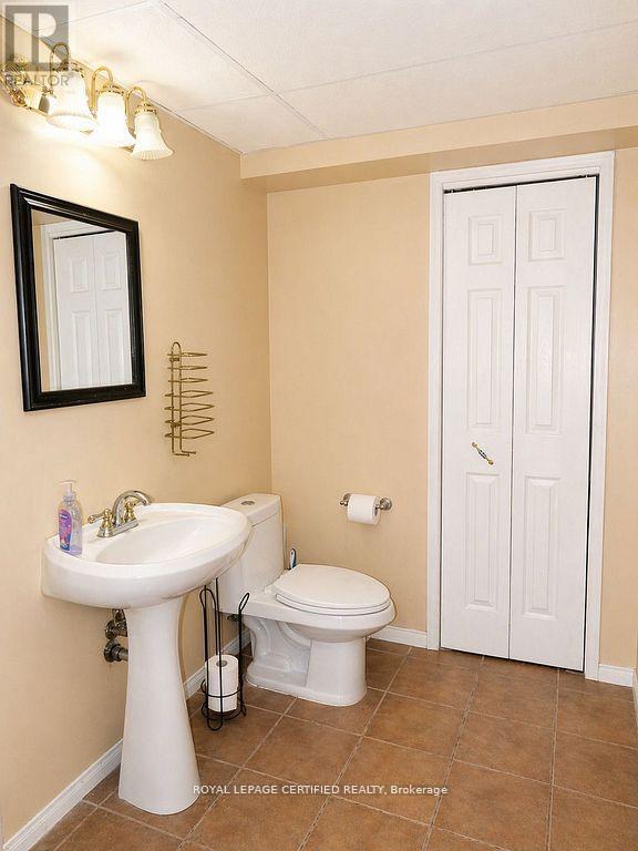 5126 Des Jardines Drive, Burlington, Ontario  L7L 6L7 - Photo 31 - W13216198