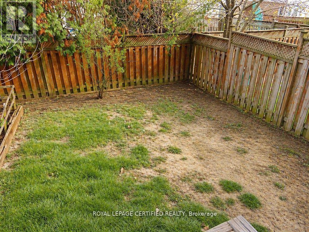 5126 Des Jardines Drive, Burlington, Ontario  L7L 6L7 - Photo 33 - W13216198