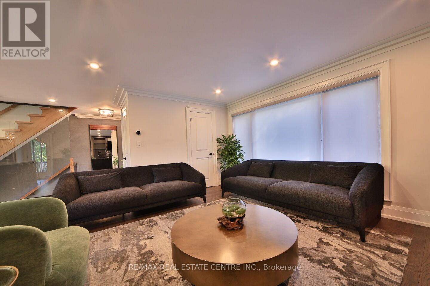 187 Wyndham Street, Mississauga, Ontario  L5M 1N4 - Photo 12 - W13216208