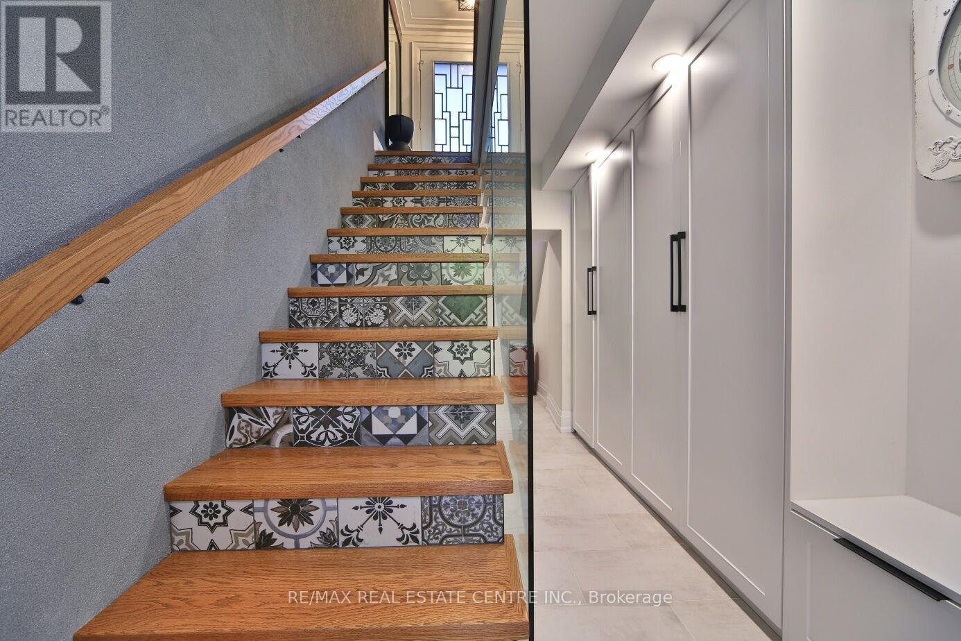 187 Wyndham Street, Mississauga, Ontario  L5M 1N4 - Photo 33 - W13216208