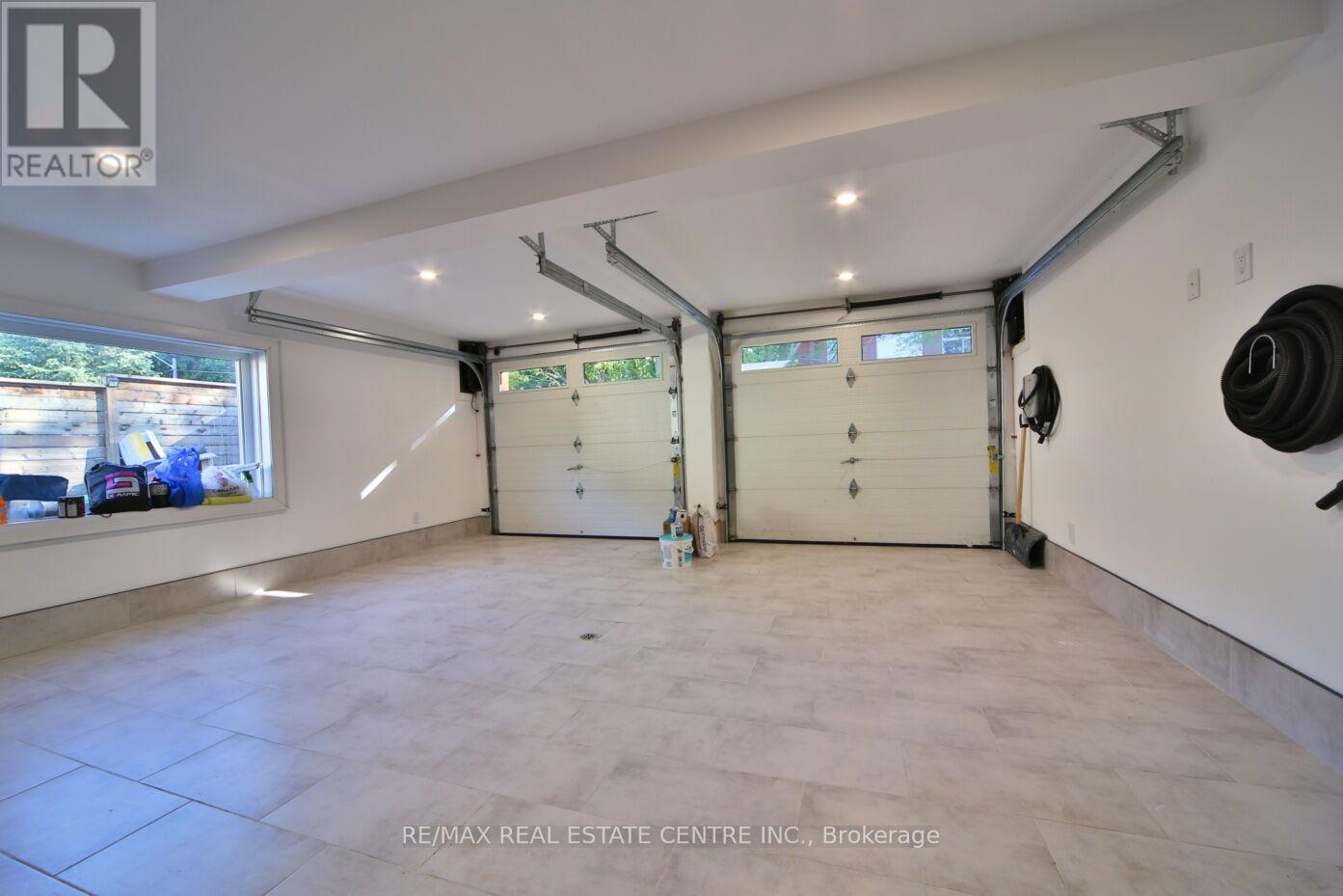 187 Wyndham Street, Mississauga, Ontario  L5M 1N4 - Photo 35 - W13216208