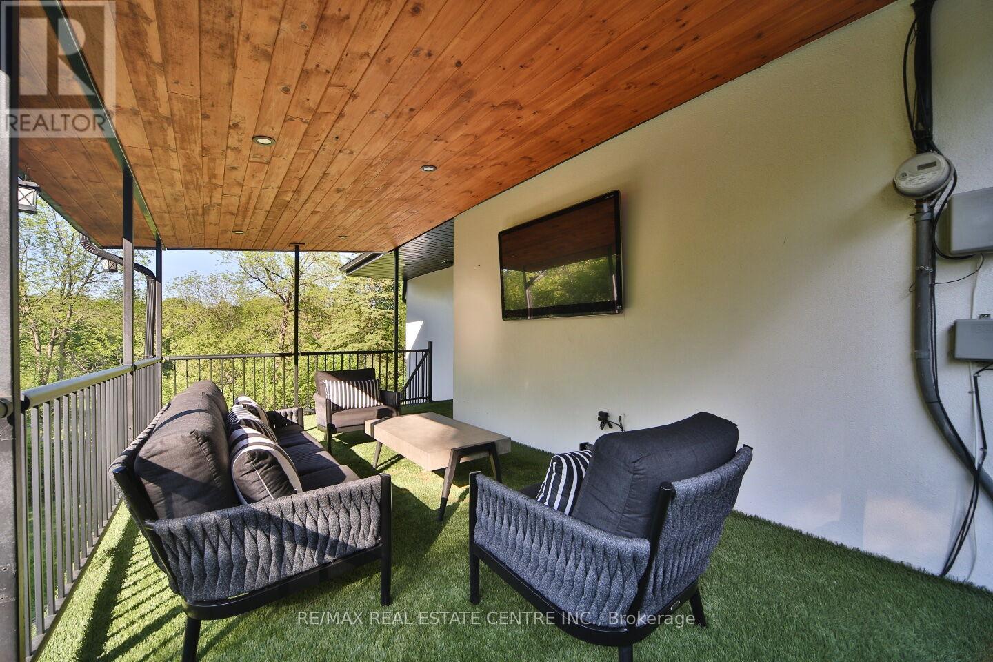 187 Wyndham Street, Mississauga, Ontario  L5M 1N4 - Photo 39 - W13216208