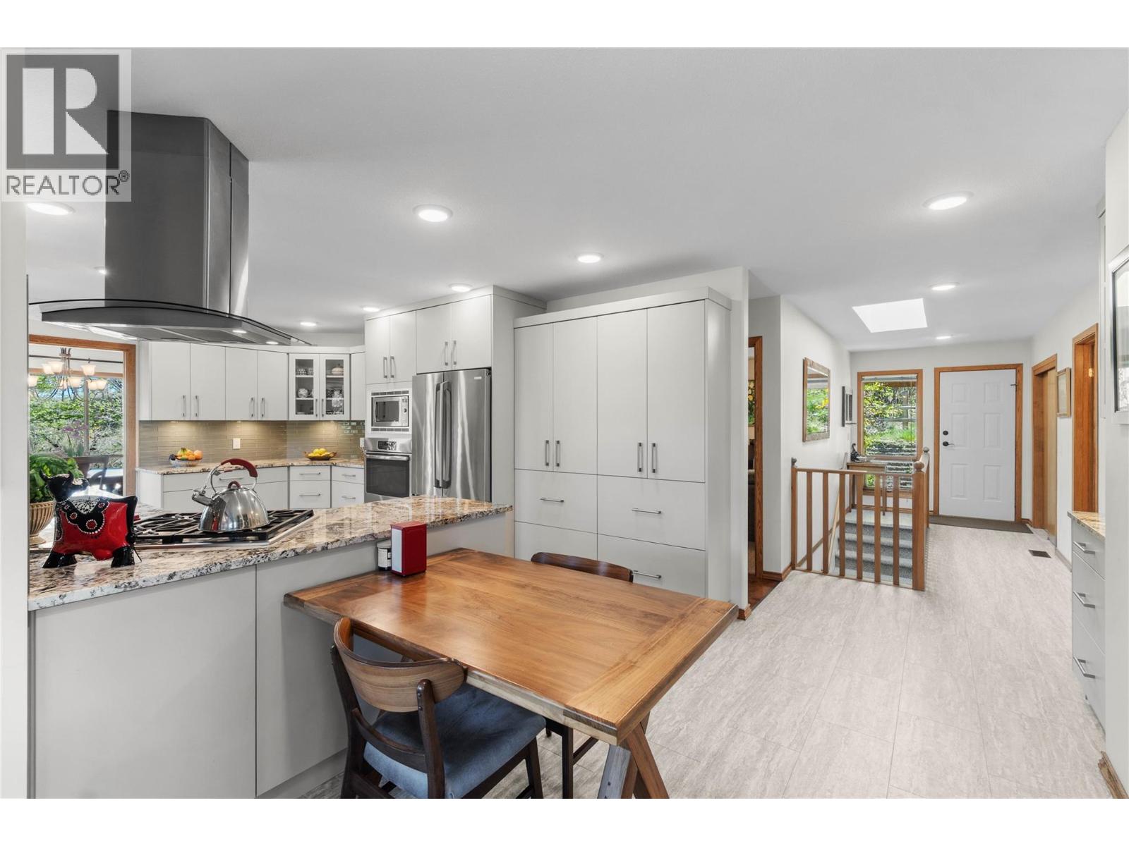 6828 Barnhartvale Road, Kamloops, British Columbia  V2C 6V7 - Photo 18 - 10389428