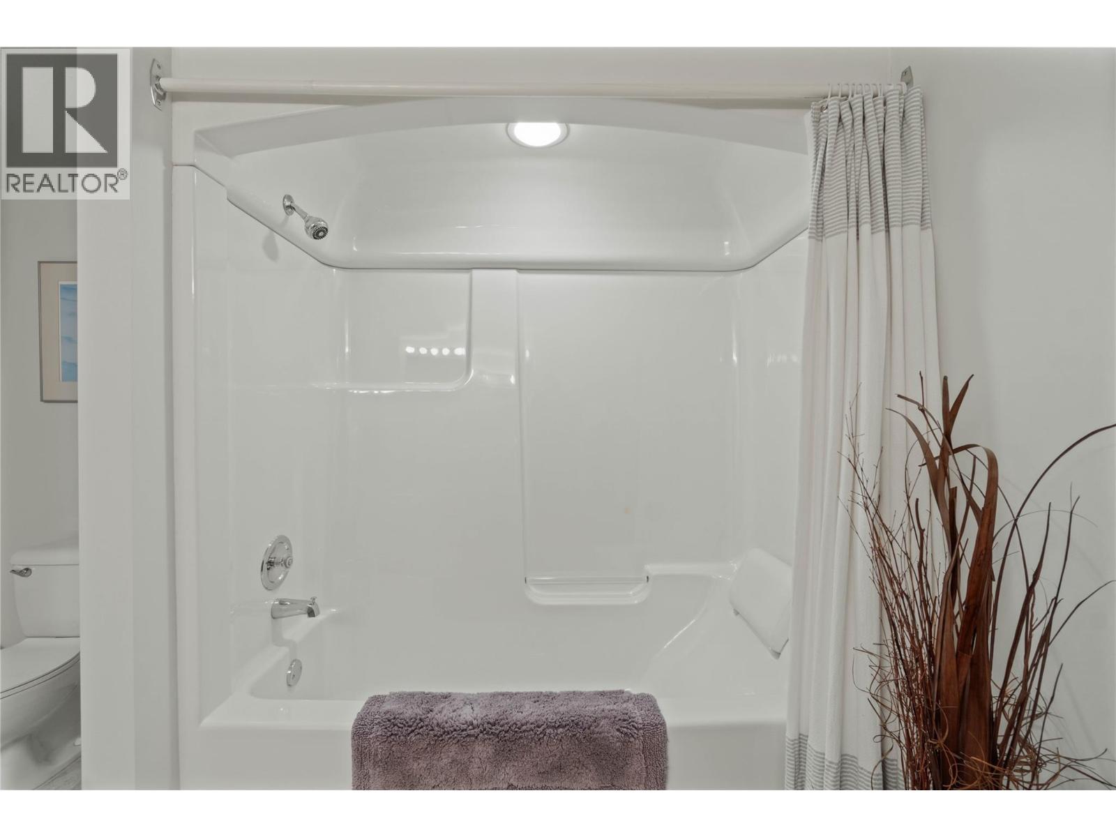 6828 Barnhartvale Road, Kamloops, British Columbia  V2C 6V7 - Photo 31 - 10389428