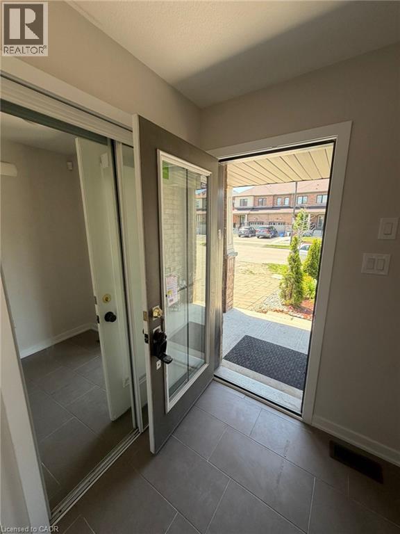 62 Sherway Street, Stoney Creek, Ontario  L8J 0J3 - Photo 2 - 40834921