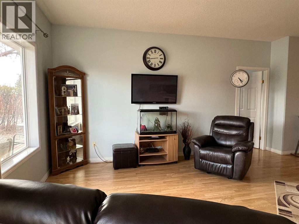 2134 21 Avenue, Coaldale, Alberta  T1M 1H9 - Photo 3 - A2301055