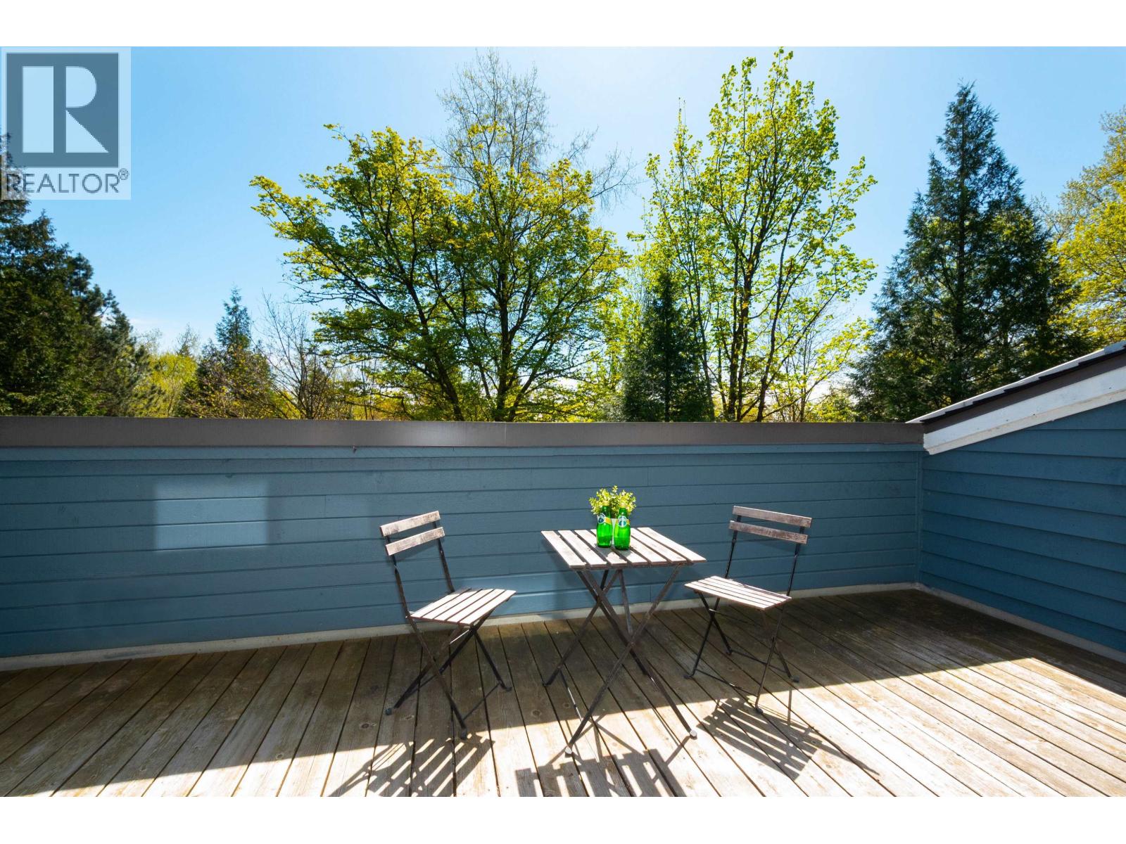 8328 Aspenwood Place, Burnaby, British Columbia V5A 3V3 - Photo 10 - R3114373