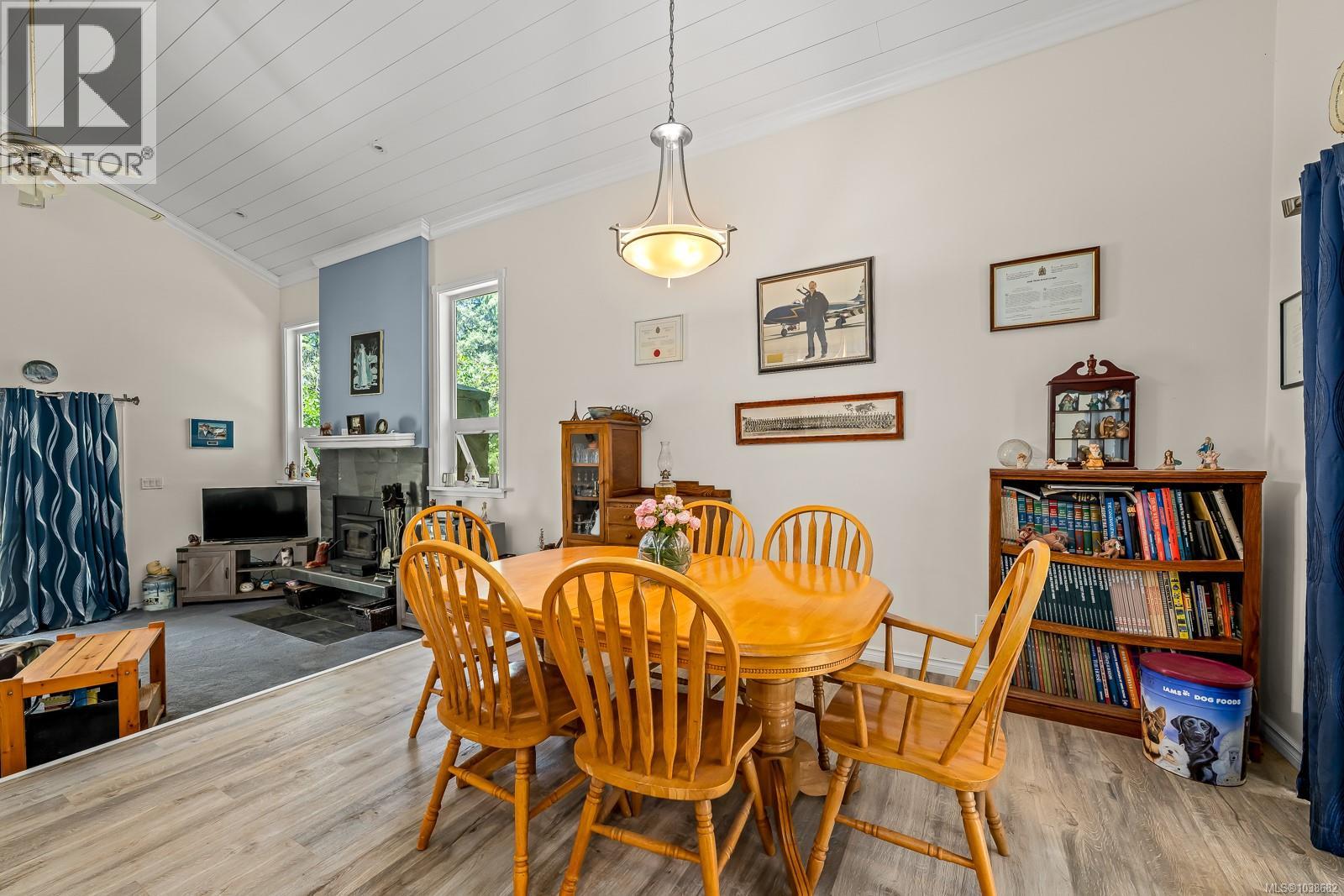 2468 Endall Rd, Black Creek, British Columbia  V0R 1C0 - Photo 5 - 1038682