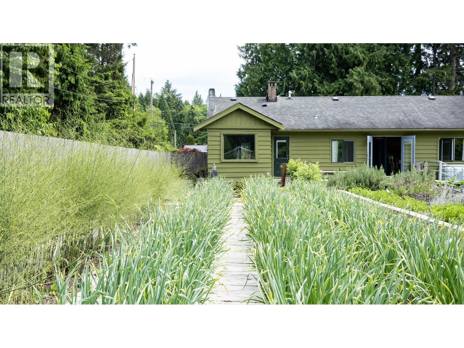 577 Pratt Road, Gibsons, British Columbia  V0N 1V4 - Photo 30 - R3127903
