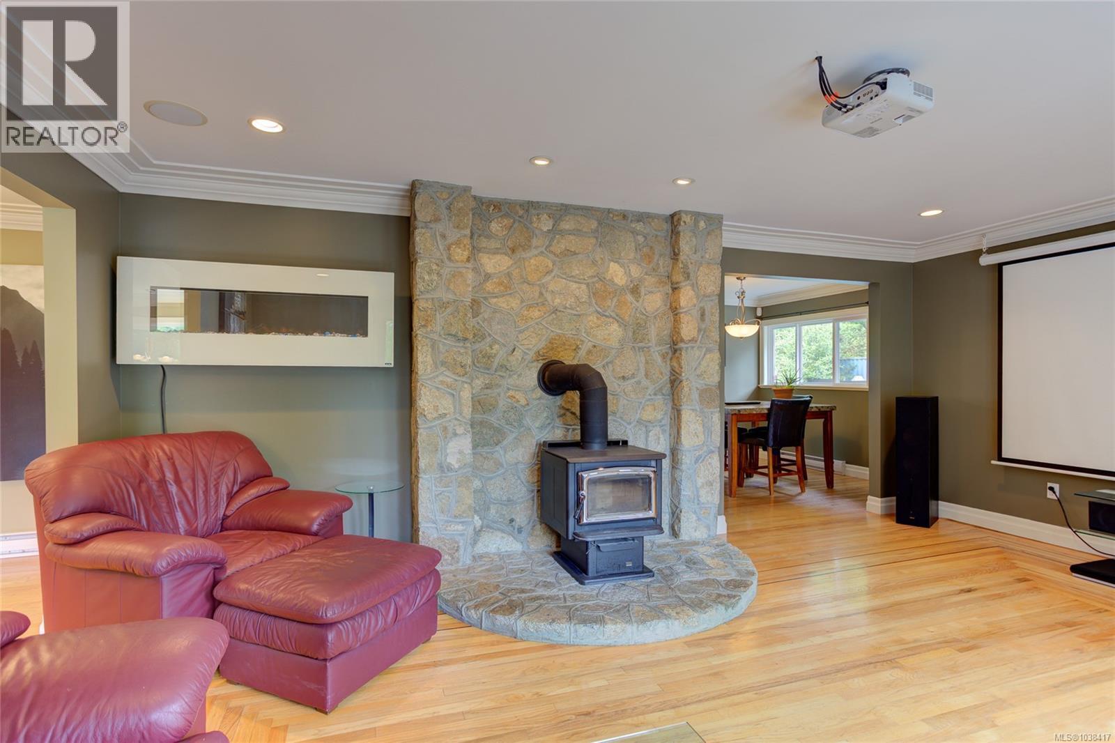 8136 Miracle Close, Youbou, British Columbia  V0R 3E1 - Photo 11 - 1038417