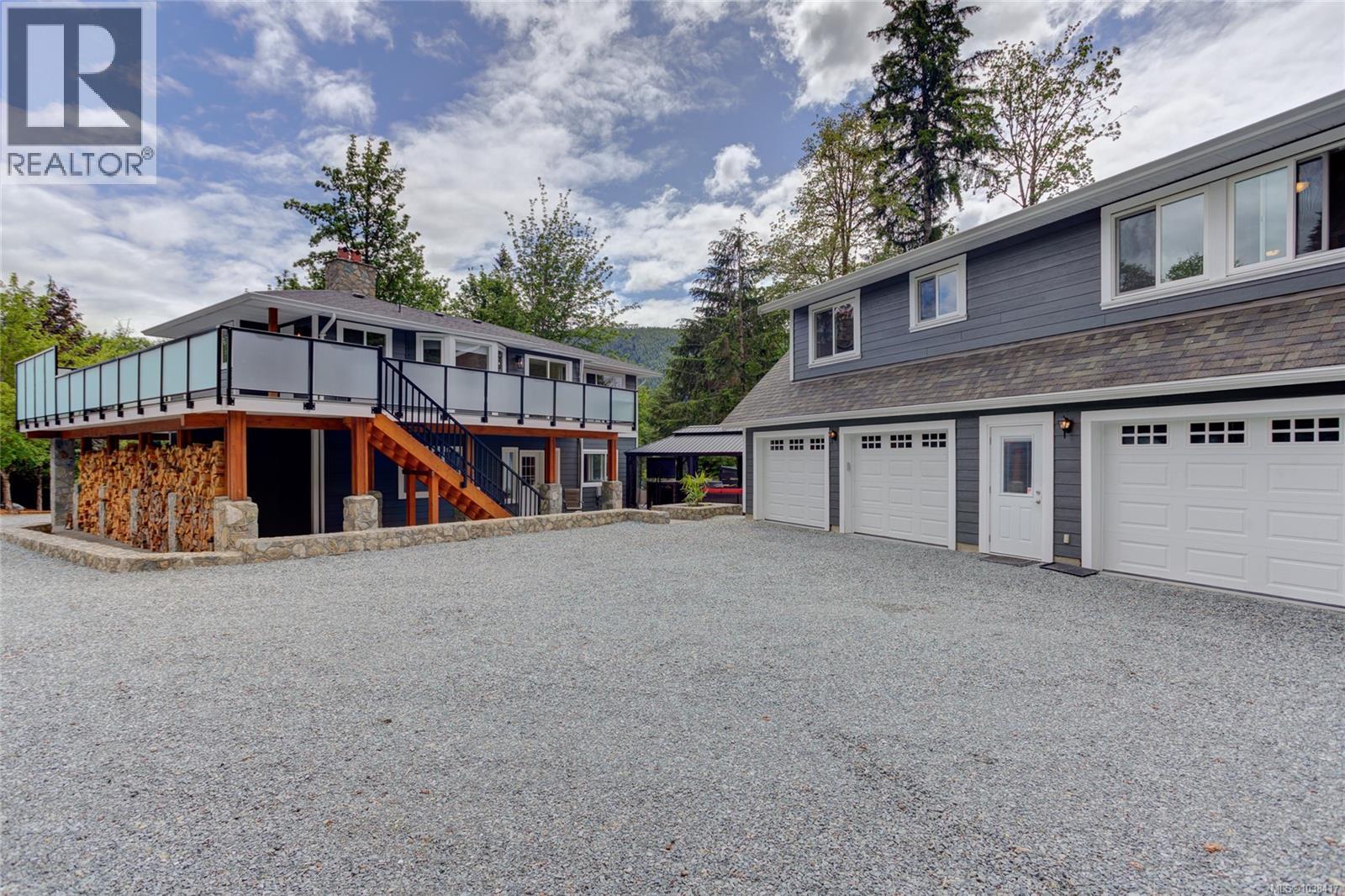 8136 Miracle Close, Youbou, British Columbia  V0R 3E1 - Photo 2 - 1038417