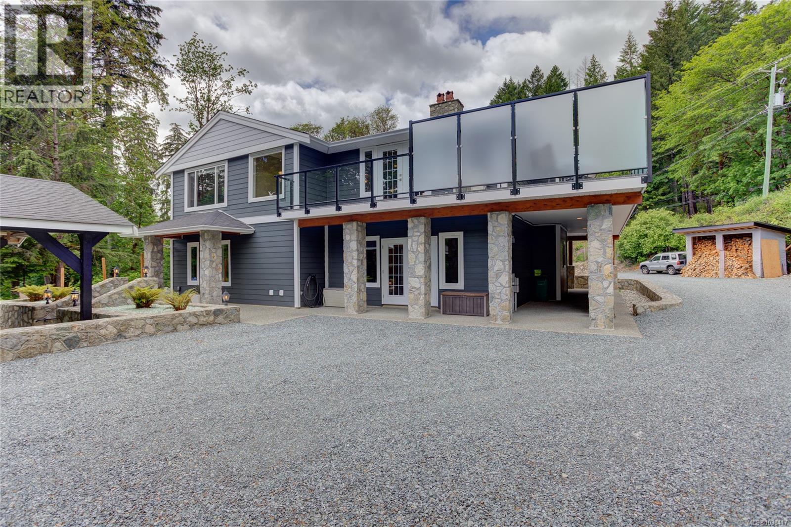 8136 Miracle Close, Youbou, British Columbia  V0R 3E1 - Photo 3 - 1038417