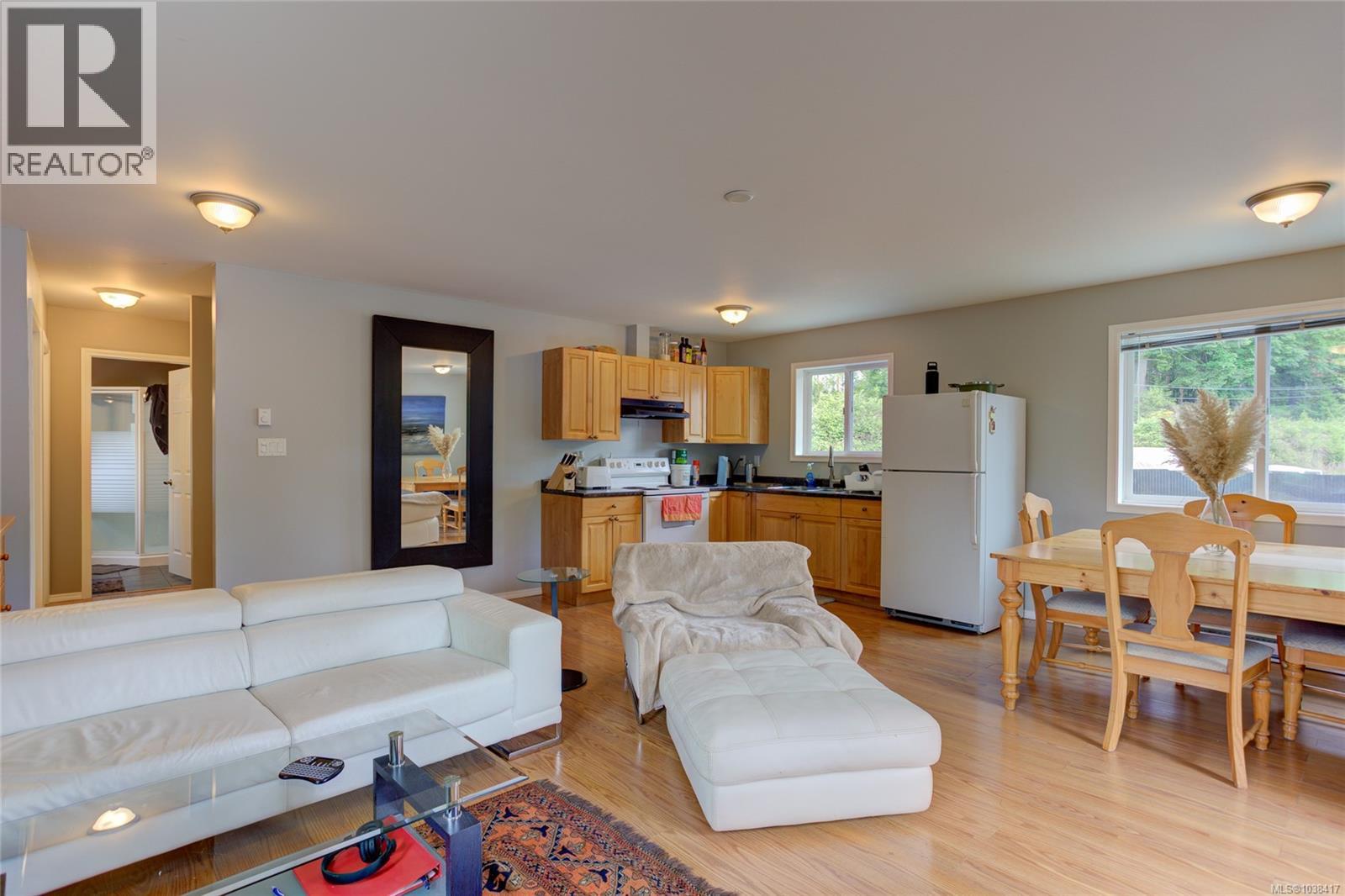 8136 Miracle Close, Youbou, British Columbia  V0R 3E1 - Photo 68 - 1038417