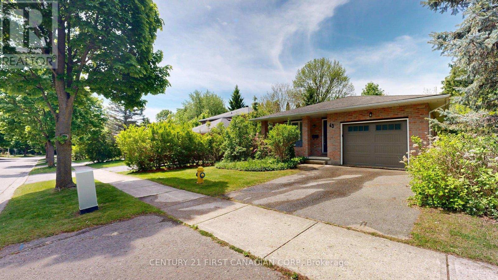 43 Walmer Gardens, London North, Ontario  N6G 4H5 - Photo 6 - X13216258