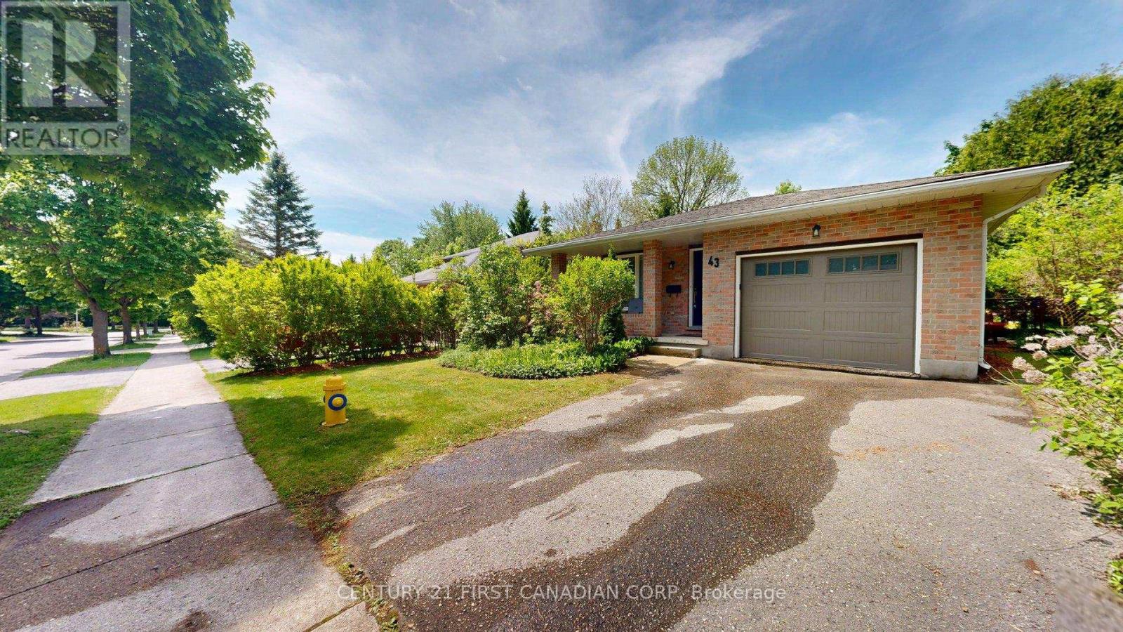 43 Walmer Gardens, London North, Ontario  N6G 4H5 - Photo 7 - X13216258