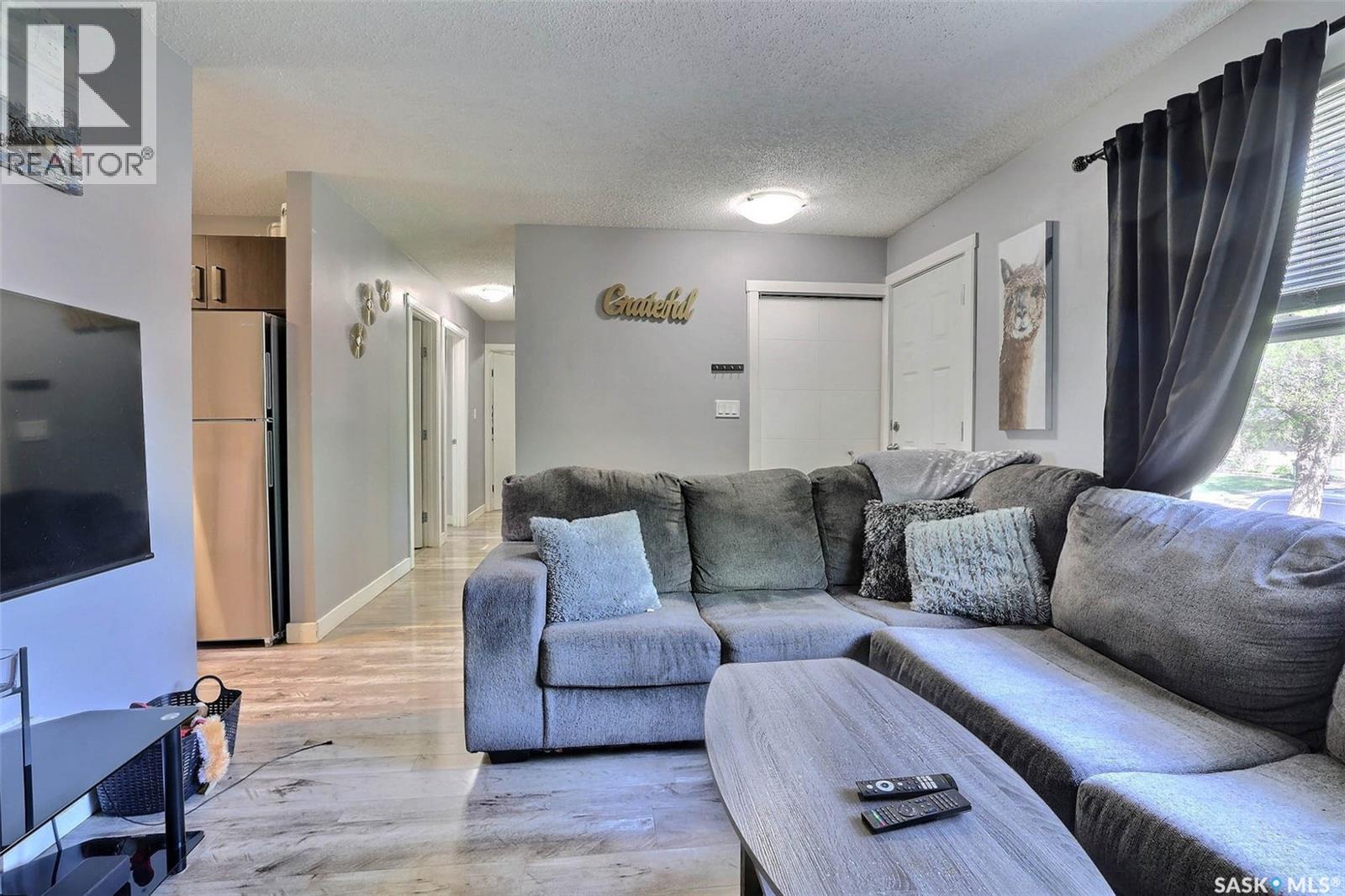 31 Paynter Crescent, Regina, Saskatchewan  S4X 1H5 - Photo 4 - SK037595