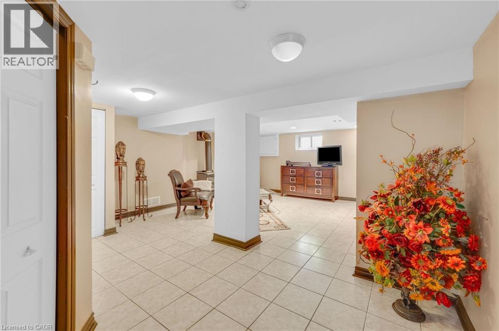 1 Galbraith Drive, Hamilton, Ontario  L8G 1Z6 - Photo 28 - 40834621