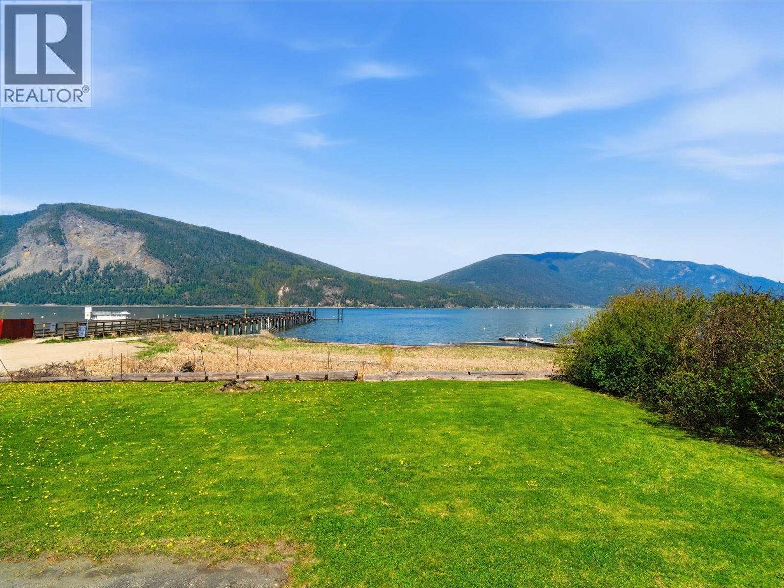 5041 75 Avenue NE, Salmon Arm, British Columbia  V0E 1K0 - Photo 47 - 10385502