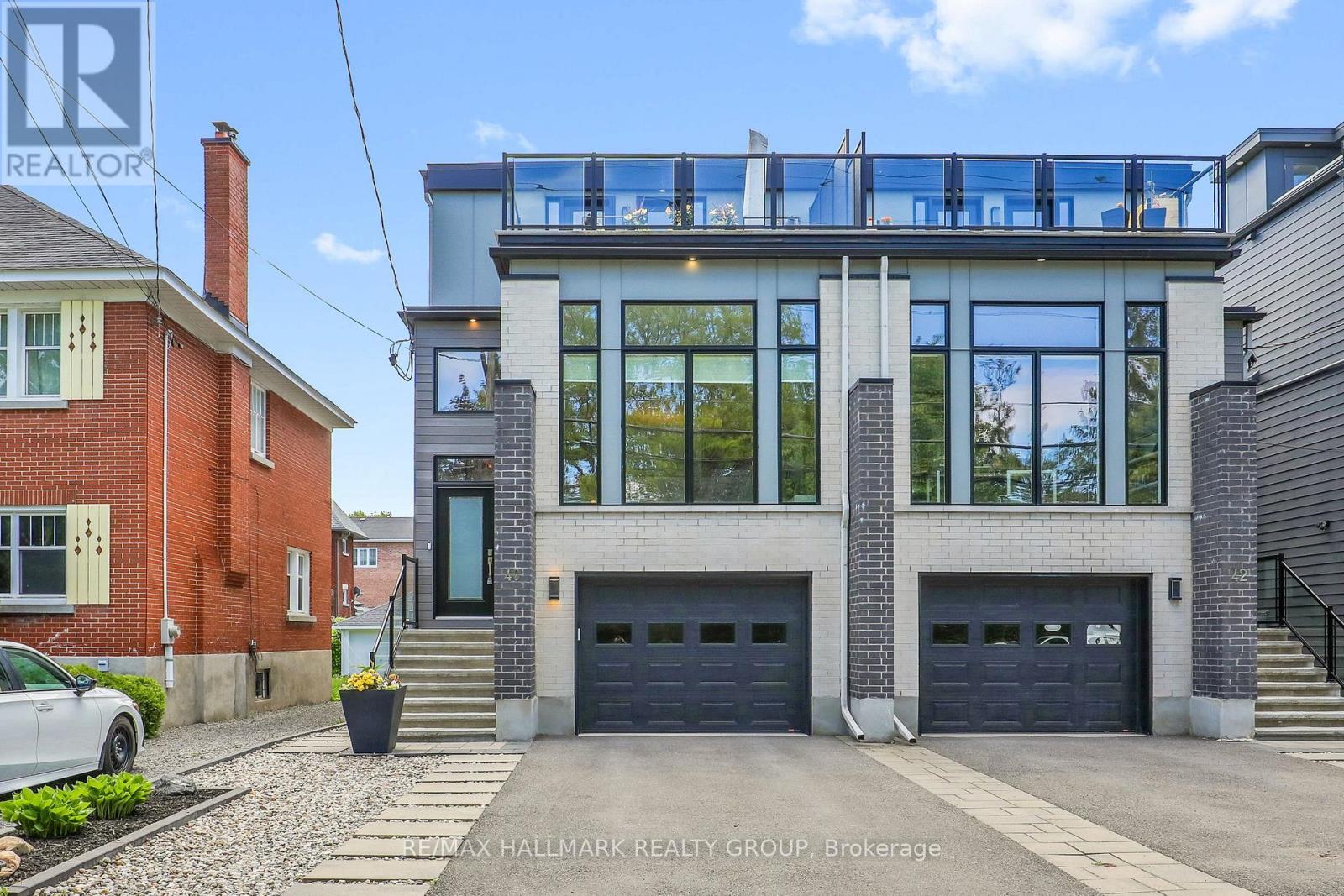 40 BYRON AVENUE, Ottawa, Ontario