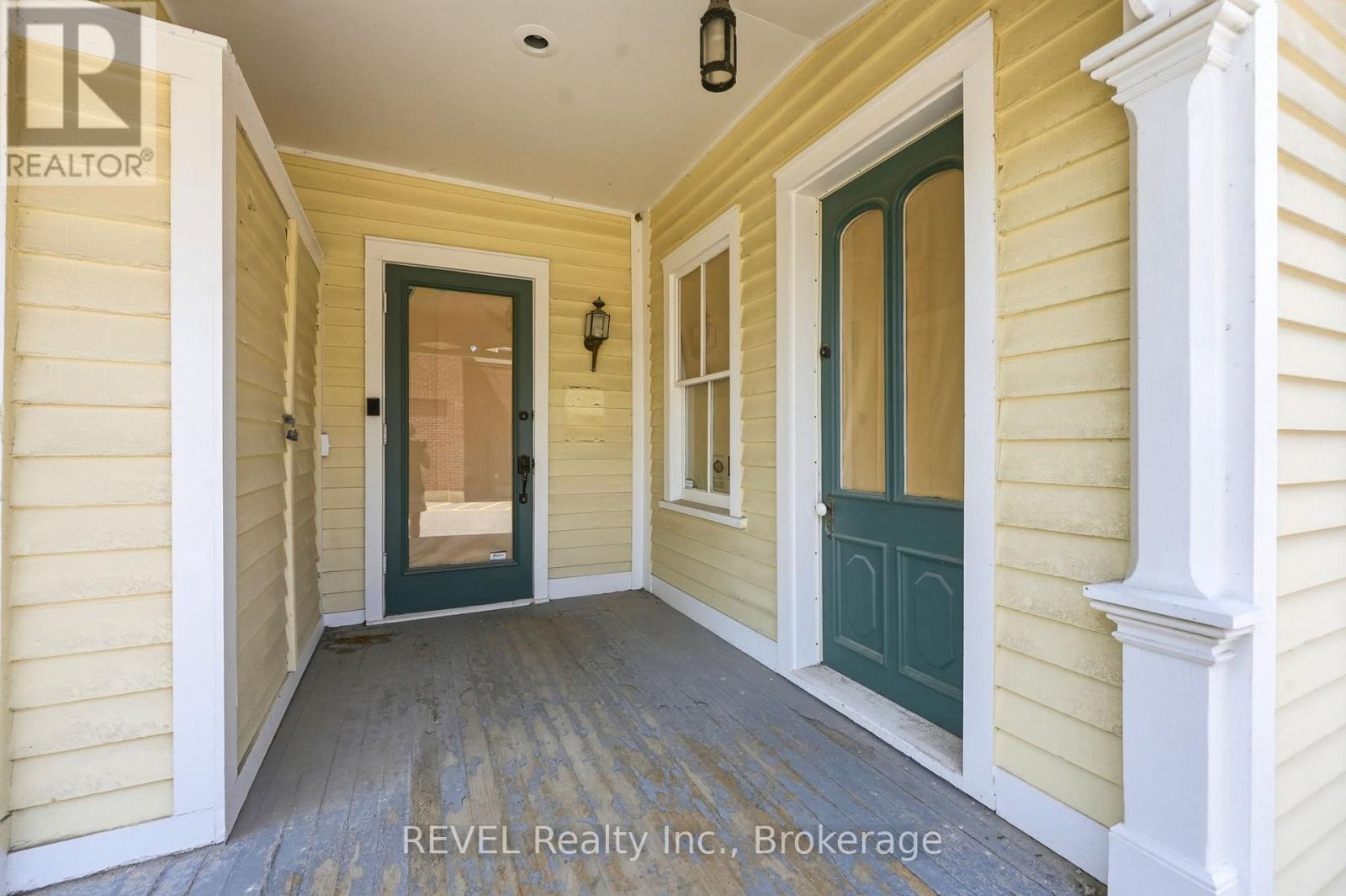 125 Queen Street, Niagara-On-The-Lake, Ontario  L0S 1J0 - Photo 8 - X13216294