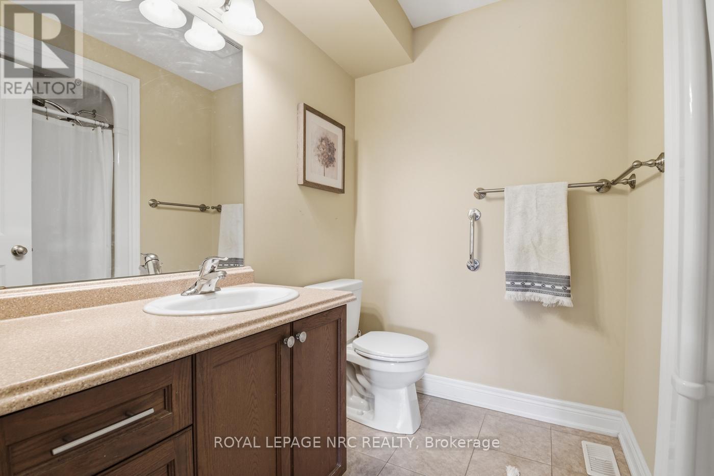 3945 Village Creek Drive, Fort Erie, Ontario  L0S 1S0 - Photo 18 - X13216306