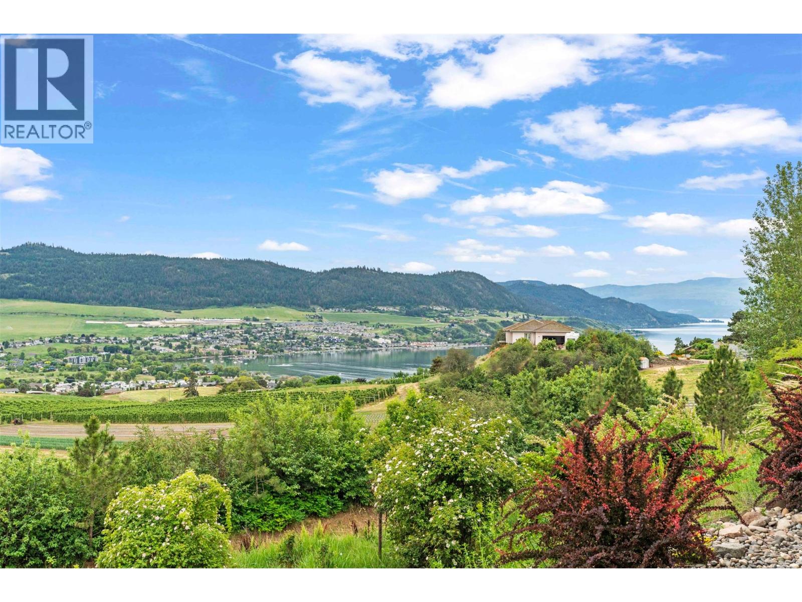 206 Vineyard Way, Vernon, British Columbia  V1H 1Z7 - Photo 39 - 10389059