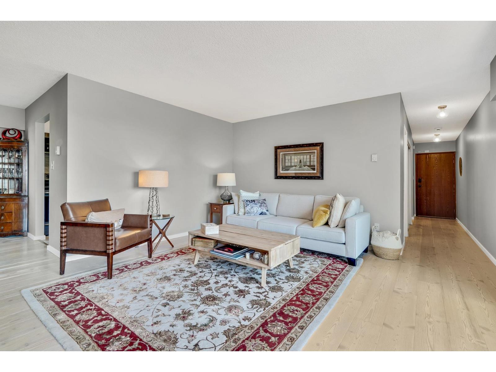 105 15041 Prospect Avenue, White Rock, British Columbia  V4B 2B5 - Photo 15 - R3108683