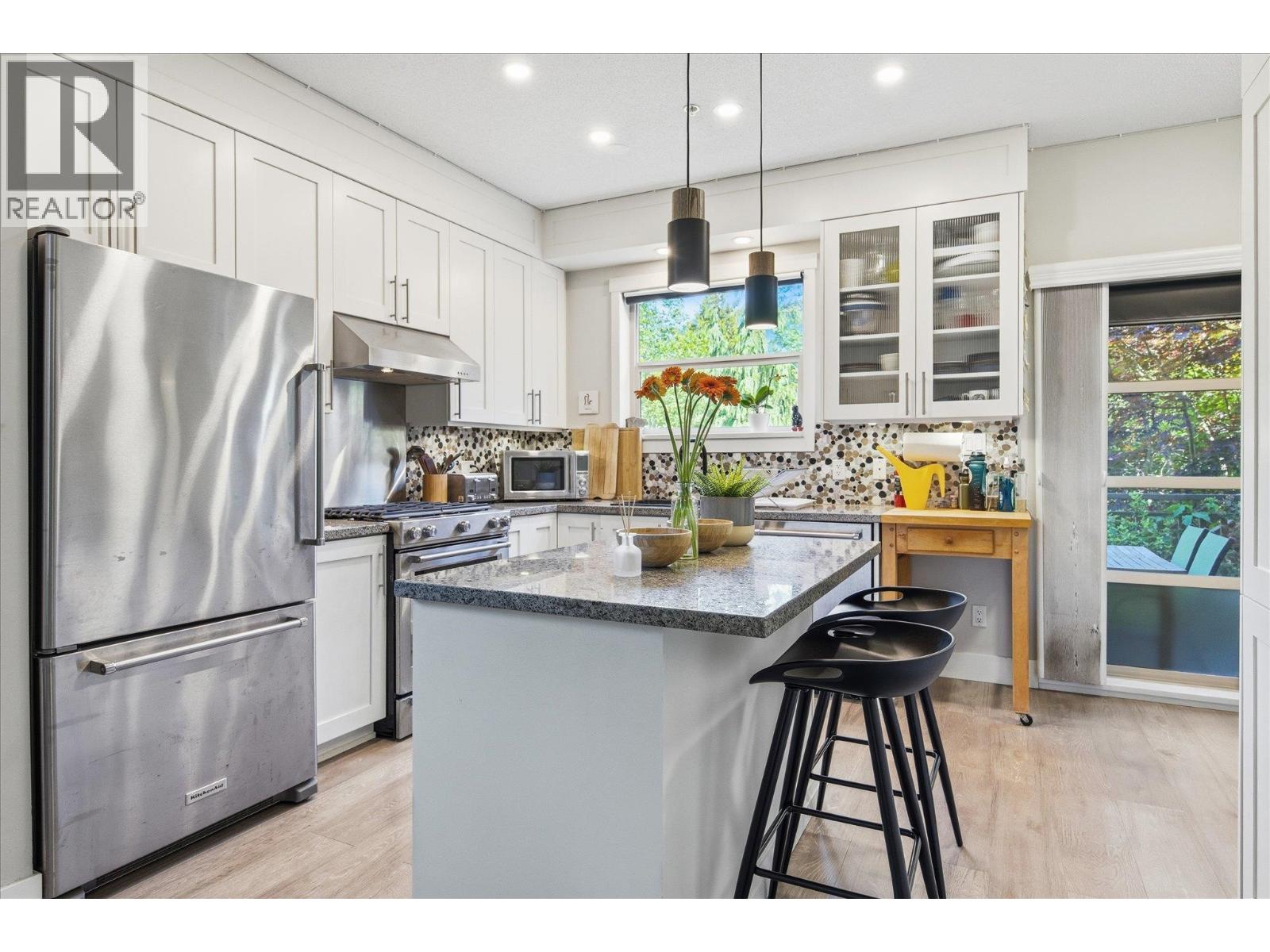 38374 Eaglewind Boulevard, Squamish, British Columbia  V8B 0R8 - Photo 13 - R3129764