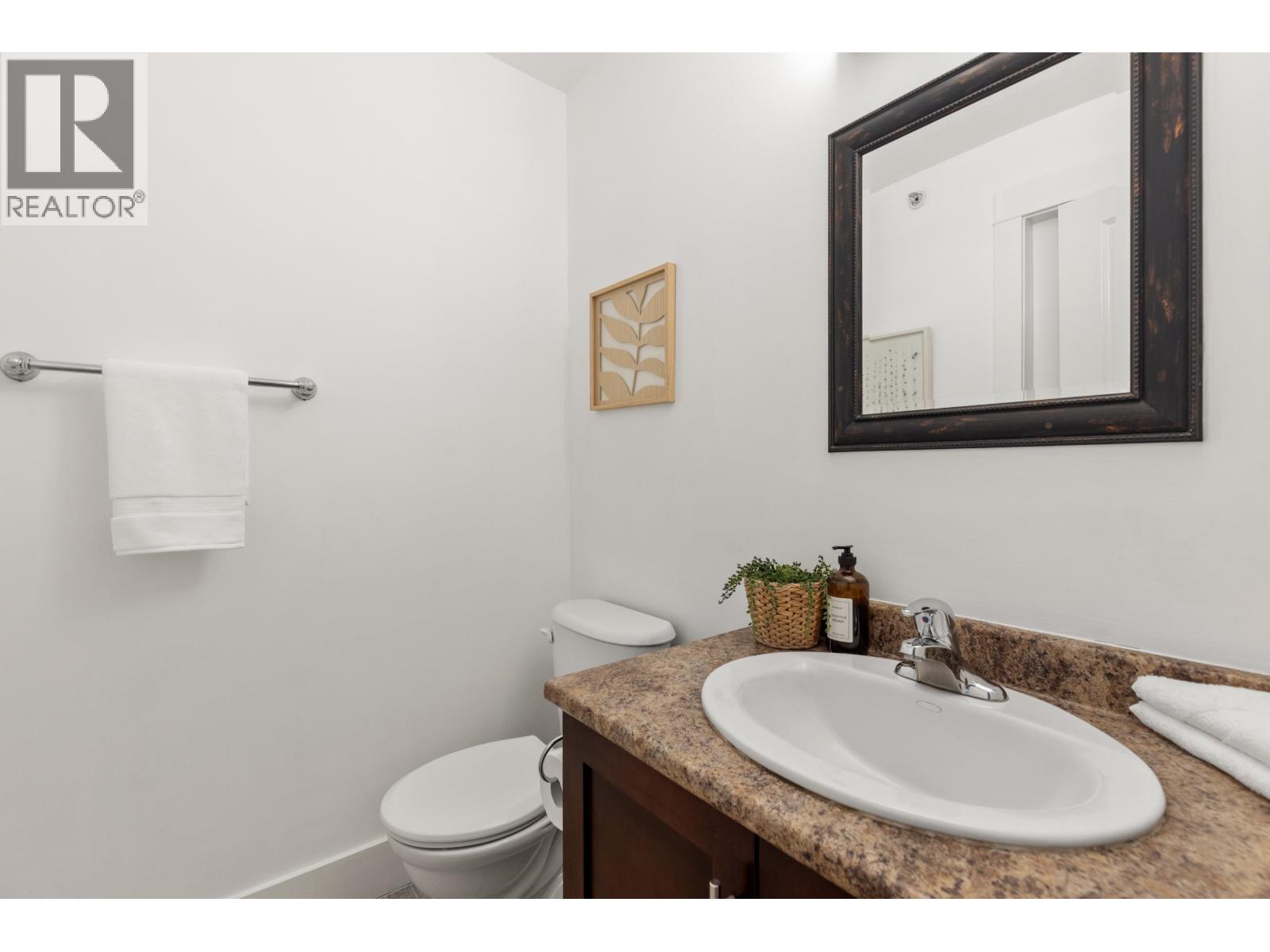 302 7330 Arbutus Street, Pemberton, British Columbia  V0N 2L1 - Photo 11 - R3129765