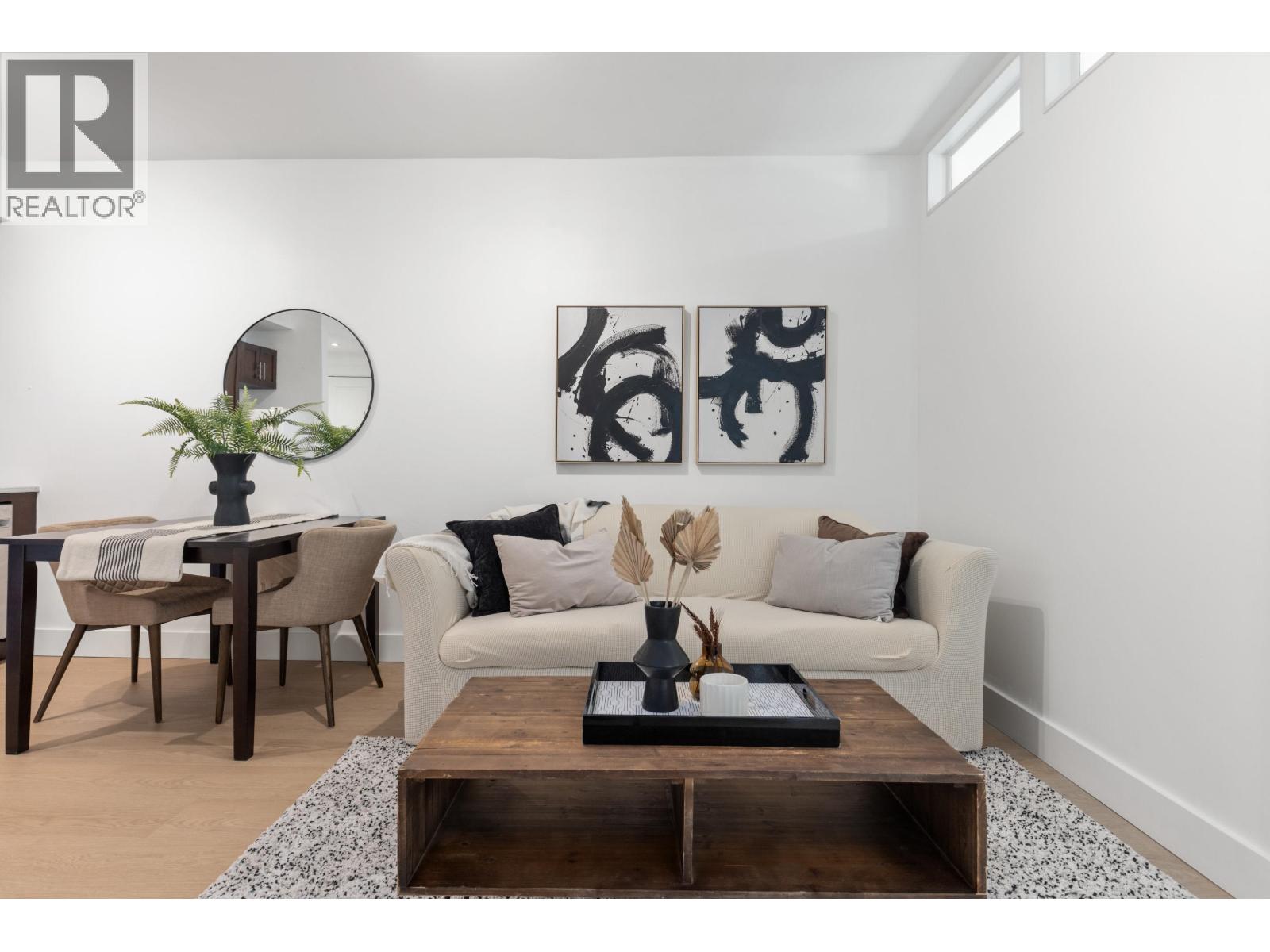 302 7330 Arbutus Street, Pemberton, British Columbia  V0N 2L1 - Photo 3 - R3129765