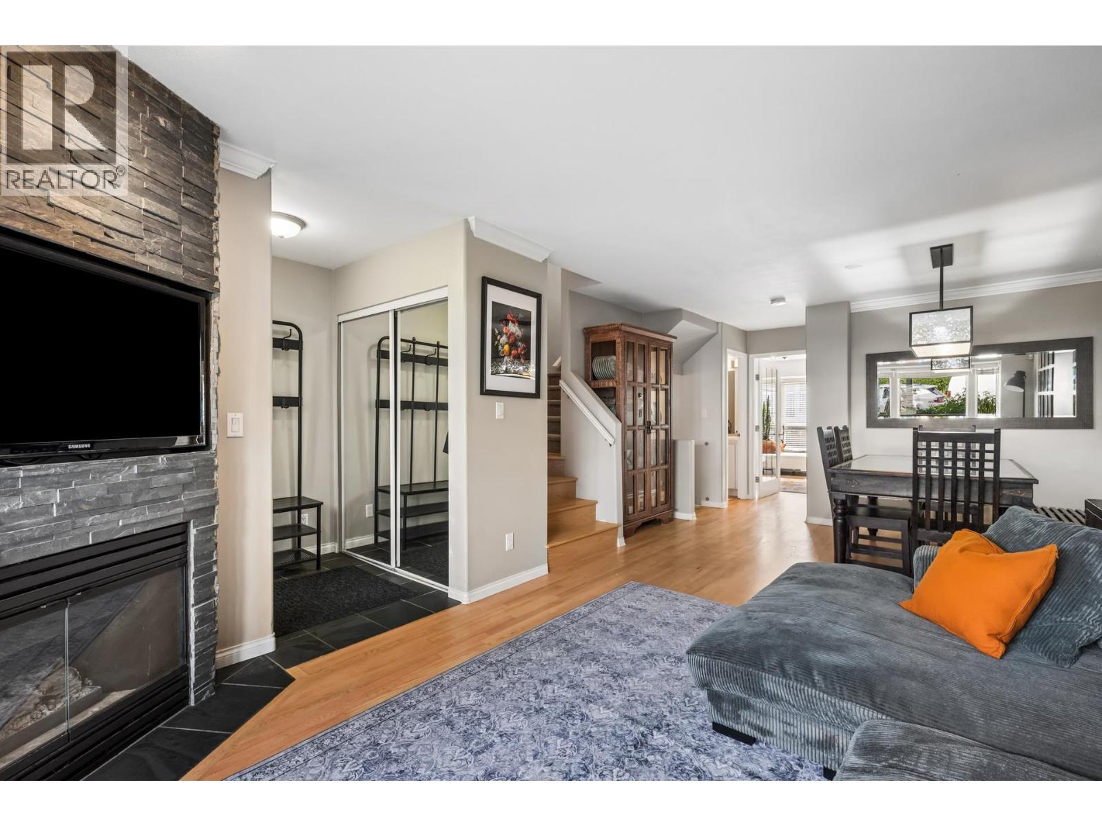 104 225 E 6th Street, North Vancouver, British Columbia  V7L 1P4 - Photo 4 - R3129774