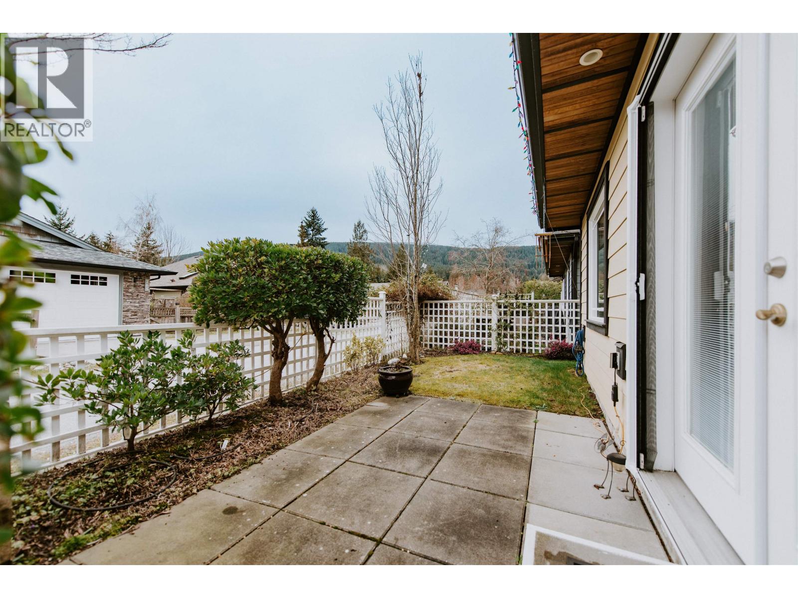 766 Gerussi Lane, Gibsons, British Columbia  V0N 1V7 - Photo 16 - R3093644